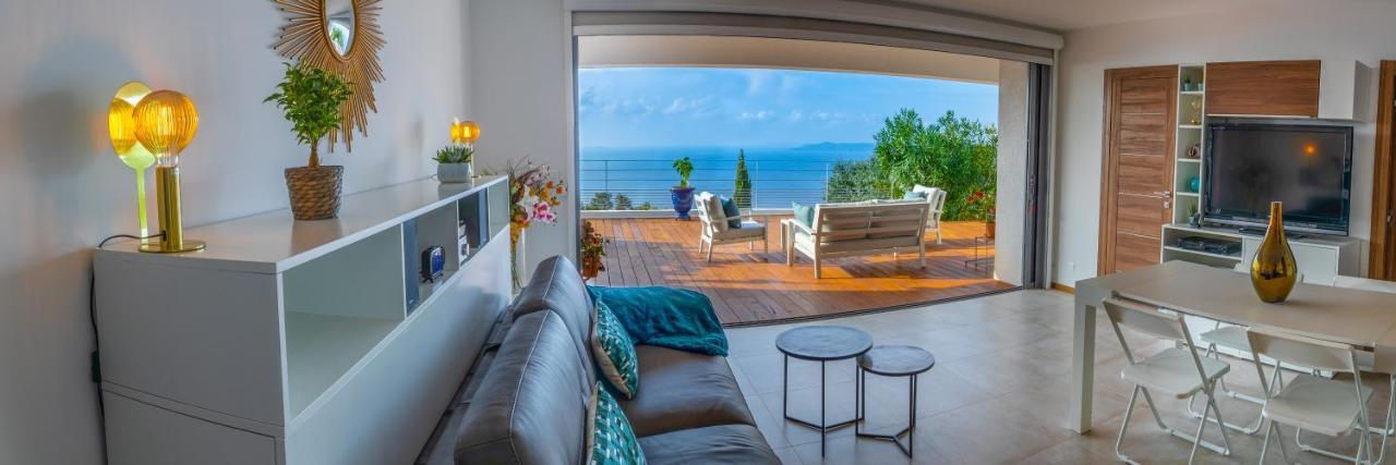 Vistazur Luxueux Appartement Avec Terrasse Et Piscine Rayol-Canadel-sur-Mer Bagian luar foto