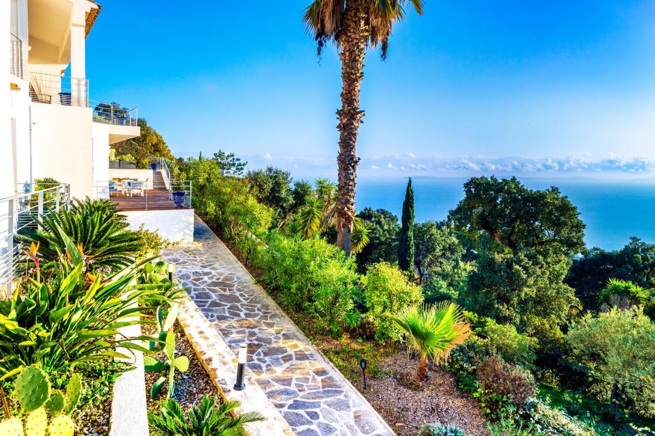 Vistazur Luxueux Appartement Avec Terrasse Et Piscine Rayol-Canadel-sur-Mer Bagian luar foto