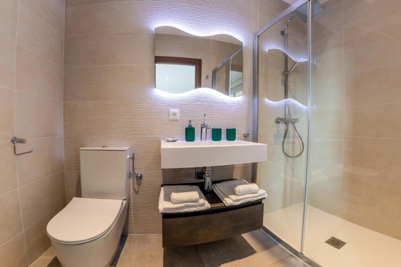 Vistazur Luxueux Appartement Avec Terrasse Et Piscine Rayol-Canadel-sur-Mer Bagian luar foto